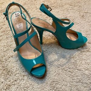 Guess turquoise heels